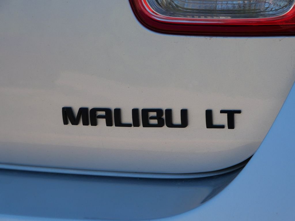 Used 2014 Silver Chevrolet LT image 8