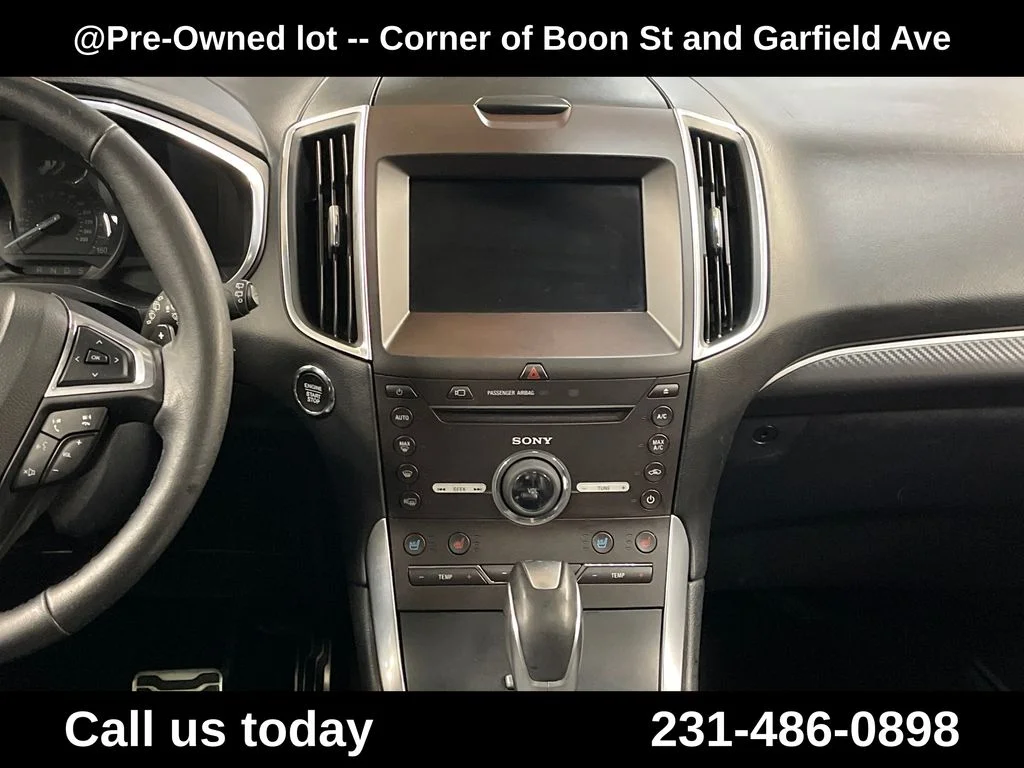 Used 2015 Silver Ford Sport image 19