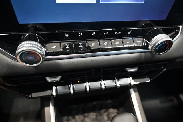 2026 GMC Canyon Elevation - Photo 16