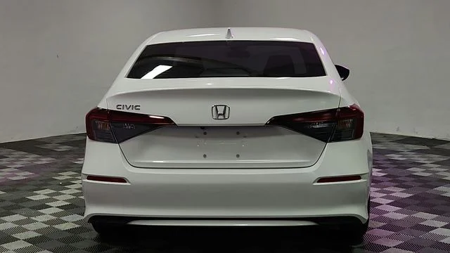 Used 2025 White Honda LX image 6