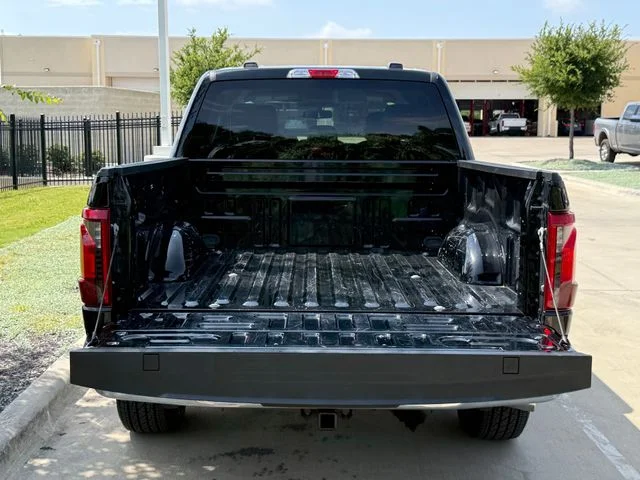 Used 2024 Black Metallic Ford XLT image 26