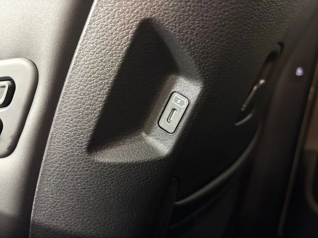 New 2026 Ceramic Silver Kia EX image 36