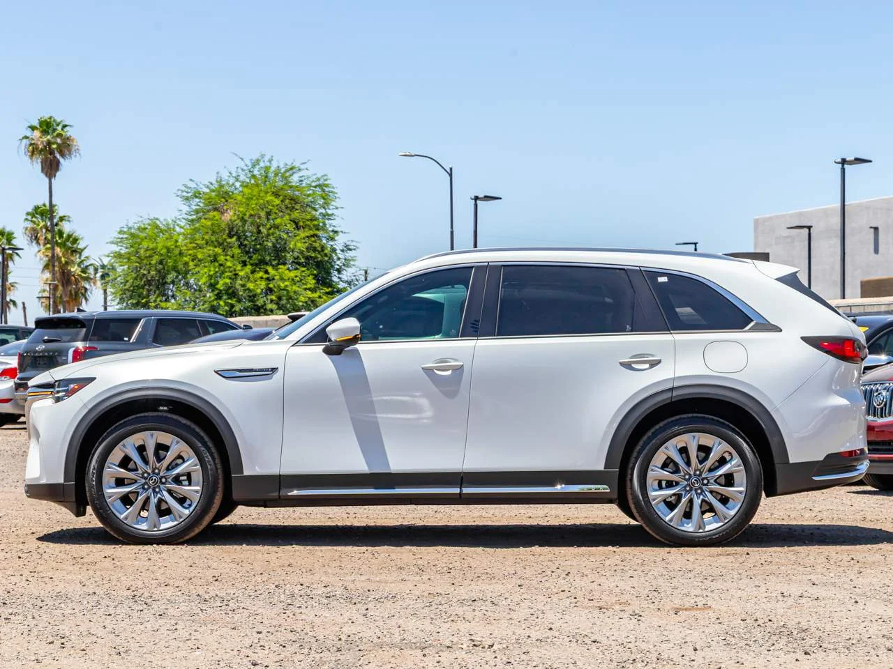 New 2026 Rhodium White Premium Mazda 3.3 Turbo Premium Plus AWD image 4