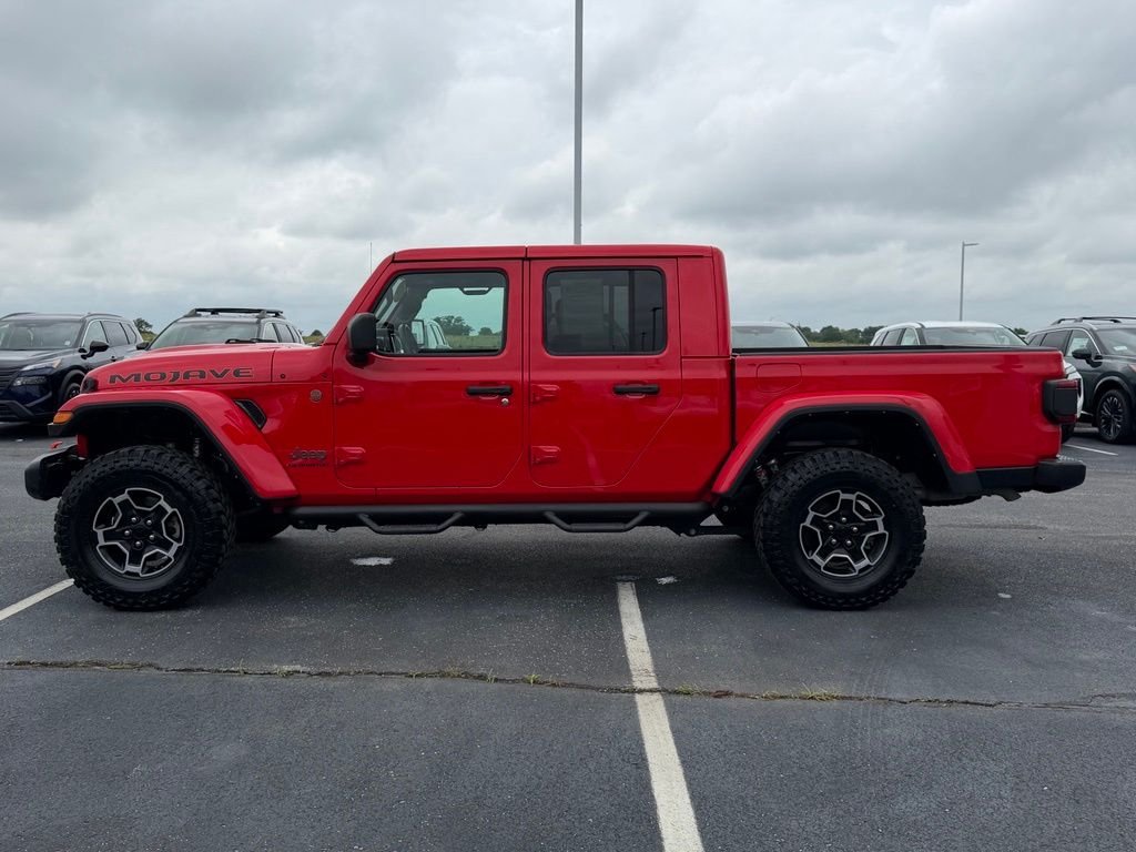 Used 2022 Red Jeep Mojave image 8