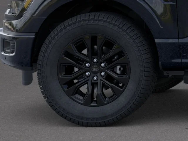 New 2026 Agate Black Metallic Ford XLT image 19