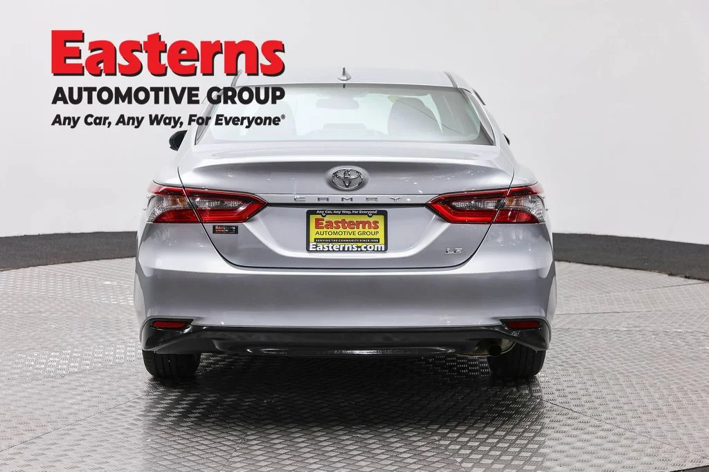 Used 2021 Silver Toyota LE image 6