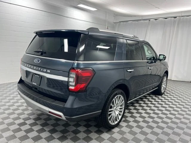Used 2023 Blue Ford Limited image 5
