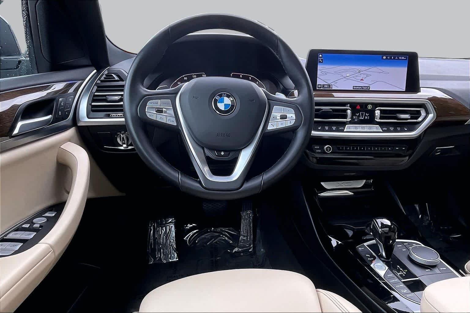 Used 2023 Dark Graphite Metallic BMW xDrive30i image 5
