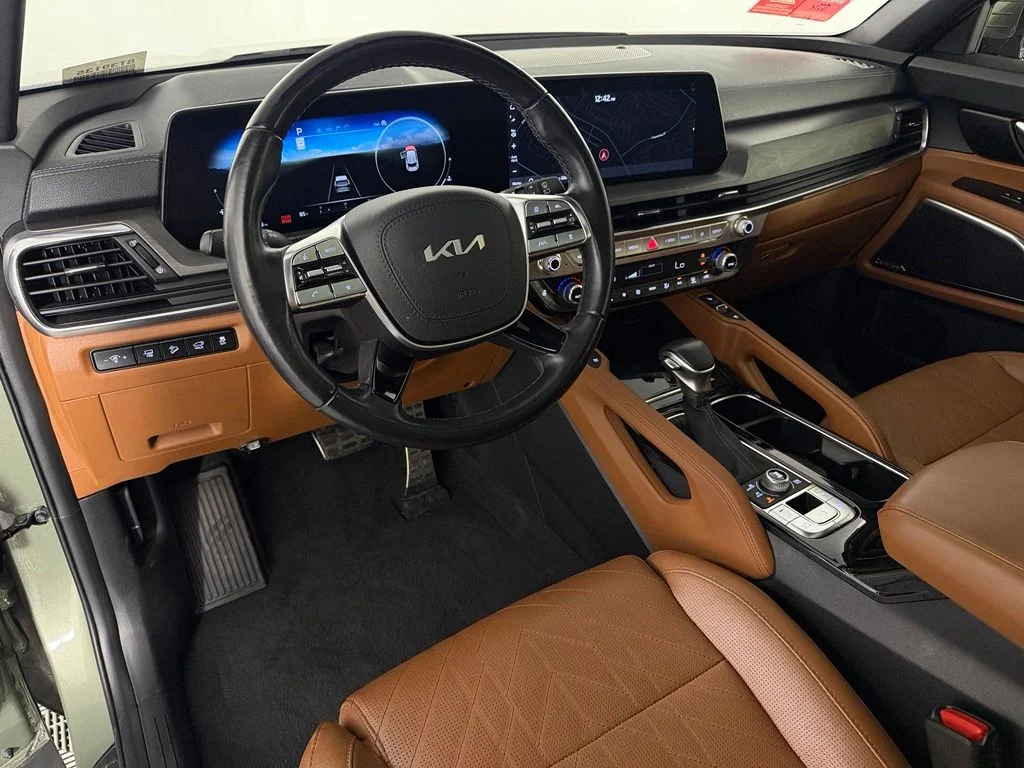 Used 2024 Green Kia SX X-Line image 21