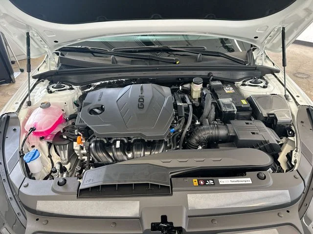 New 2026 Snow White Pearl Kia GT-Line image 20