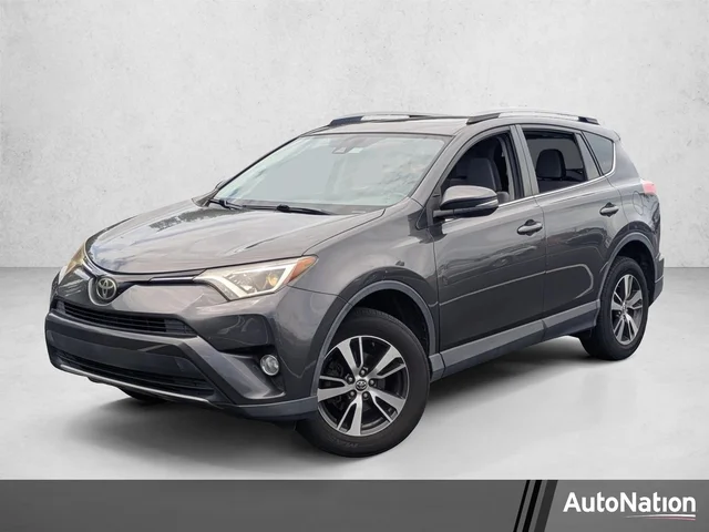 2017 Toyota RAV4 XLE