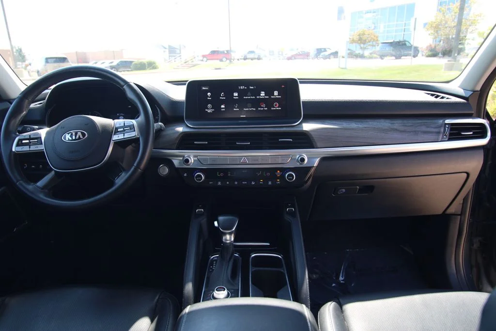 Used 2020 Gravity Gray Kia EX image 47