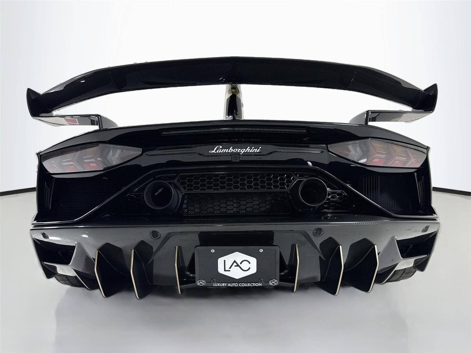 Used 2020 Nero Aldebaran Lamborghini SVJ | Boden Exhaust | Ext Carbon Pkg image 51