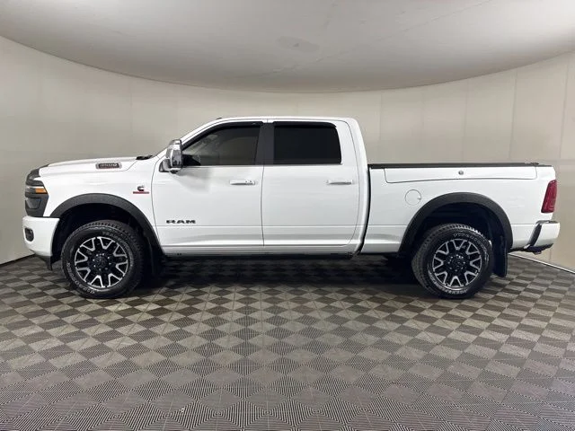 Used 2025 White Ram Limited image 7