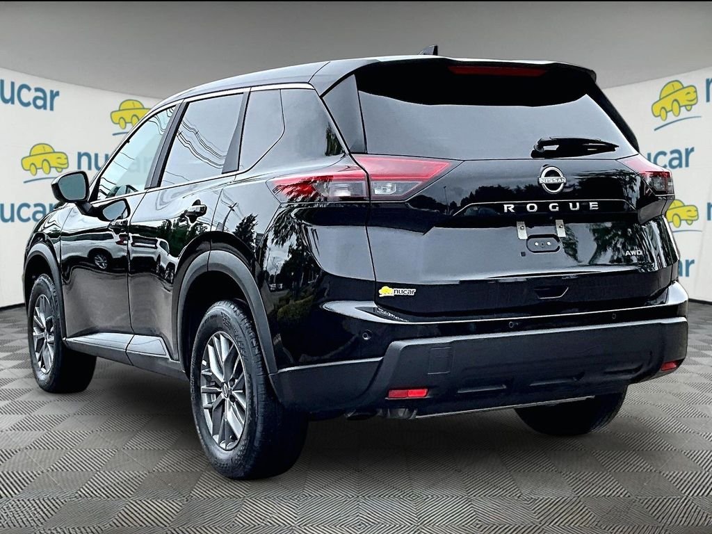 Used 2026 Black Nissan SV image 4