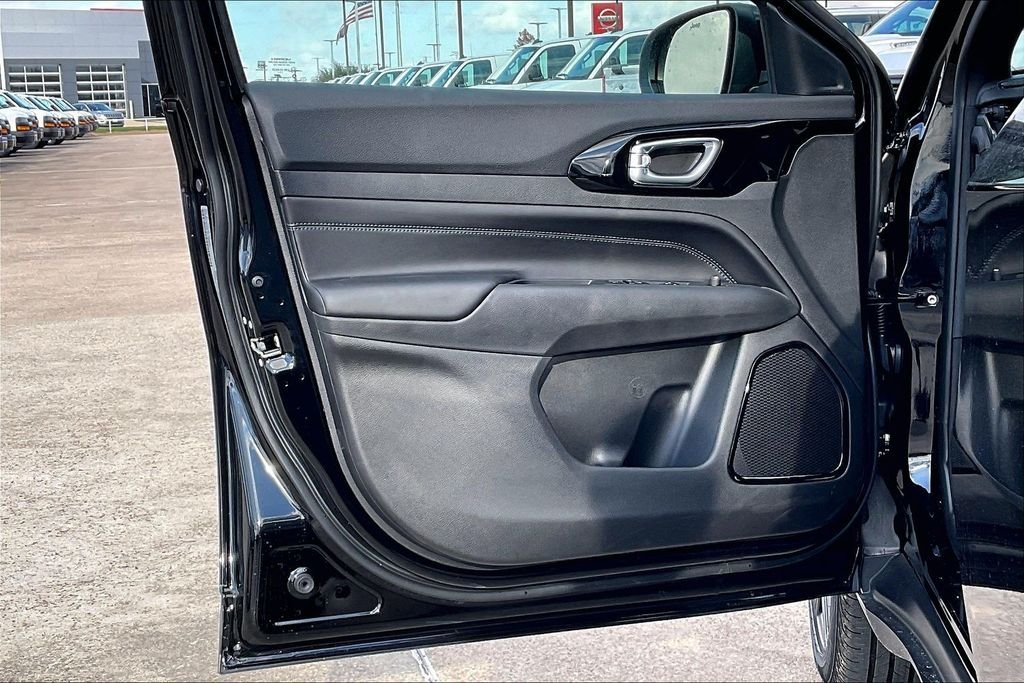 New 2026 Jeep Compass Latitude 4D Sport Utility