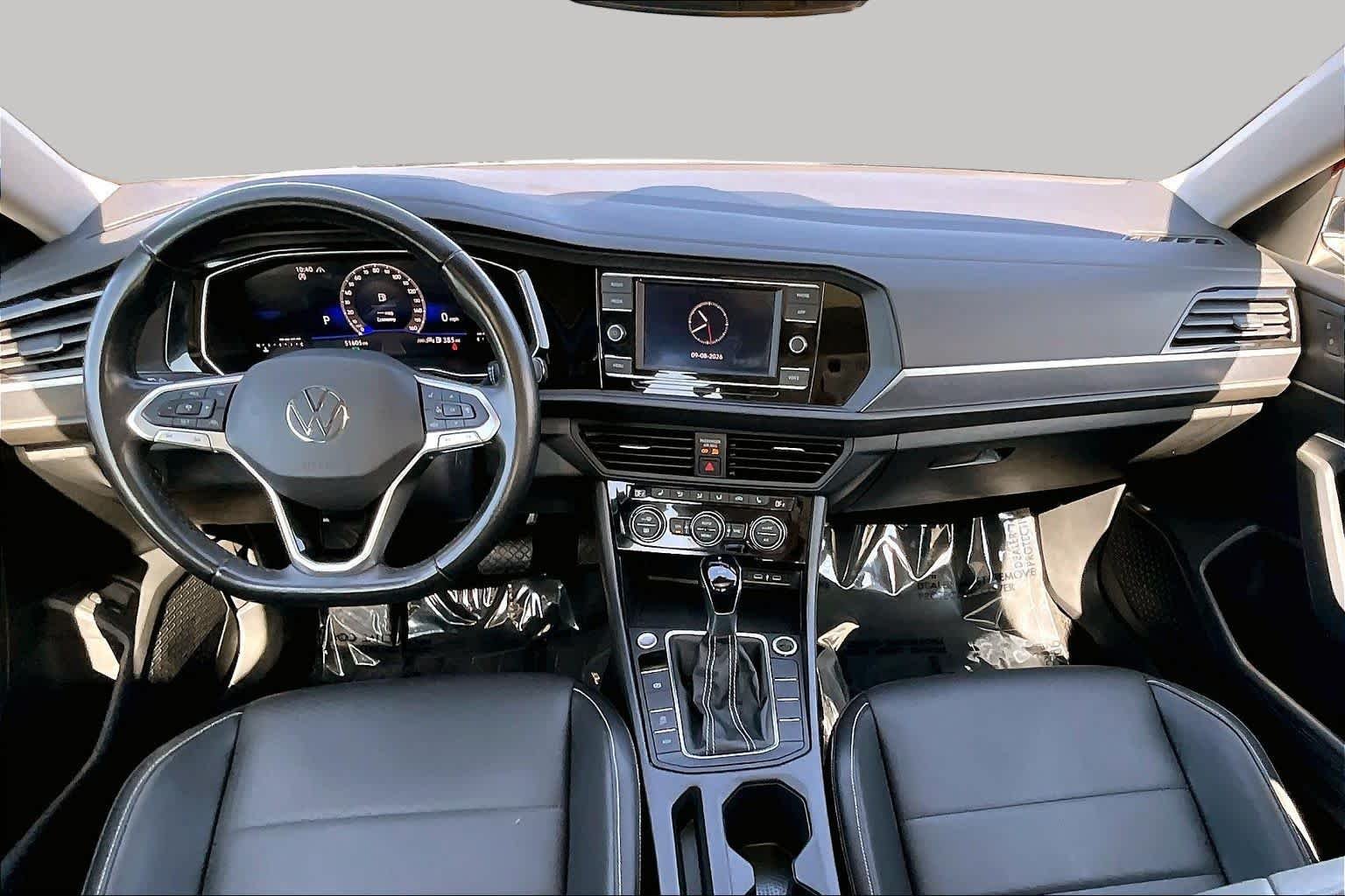 Used 2024 Platinum Gray Metallic Volkswagen SE image 15
