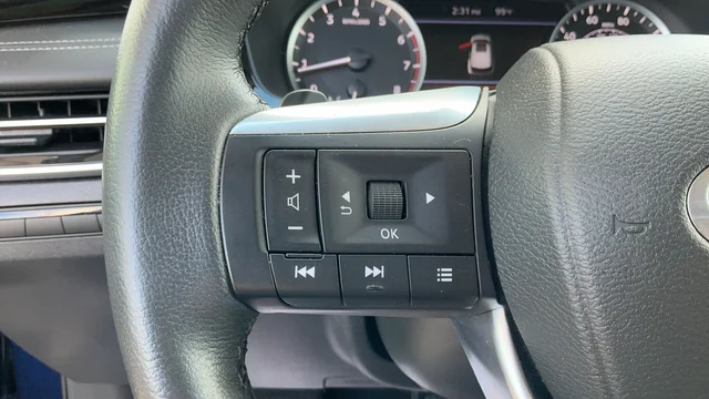 Used 2025 Blue INFINITI PURE image 11