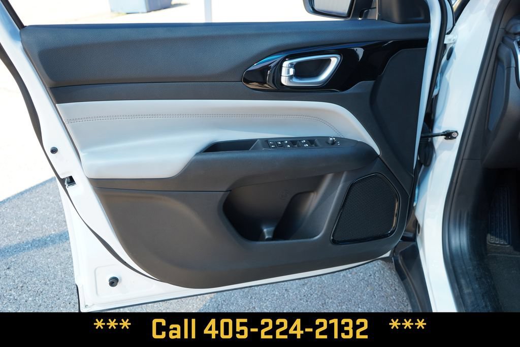 2025 Jeep Compass Limited - Photo 19