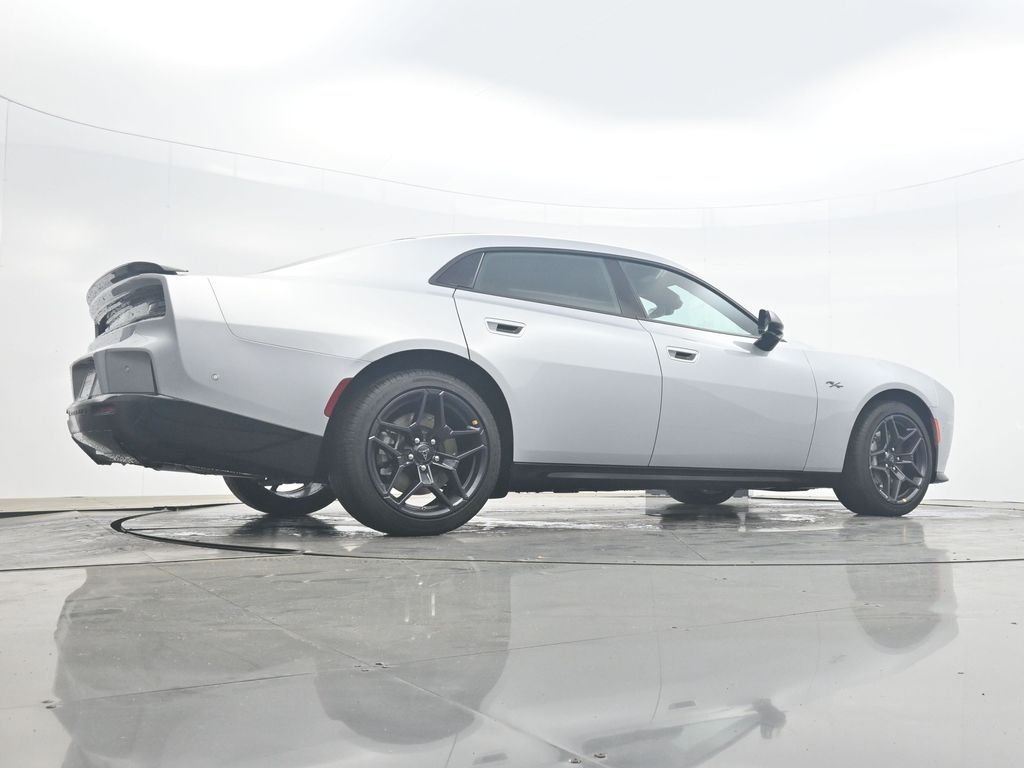 New 2026 Triple Nickel Exterior Paint Dodge R/T Plus image 38