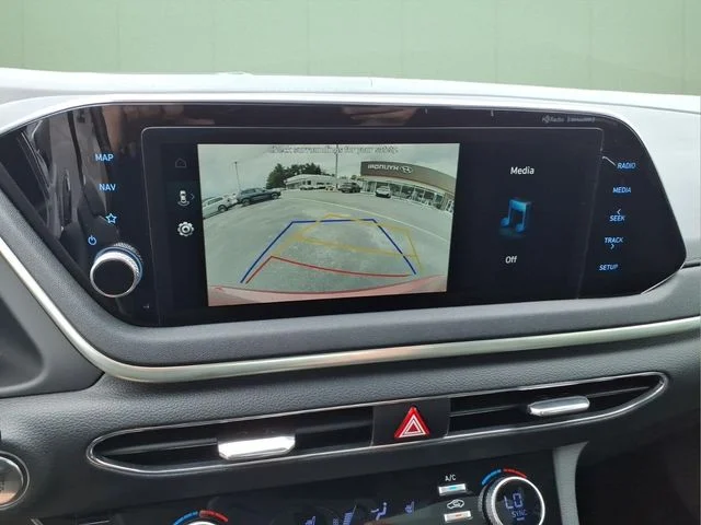 Used 2023 Red Hyundai SEL image 24