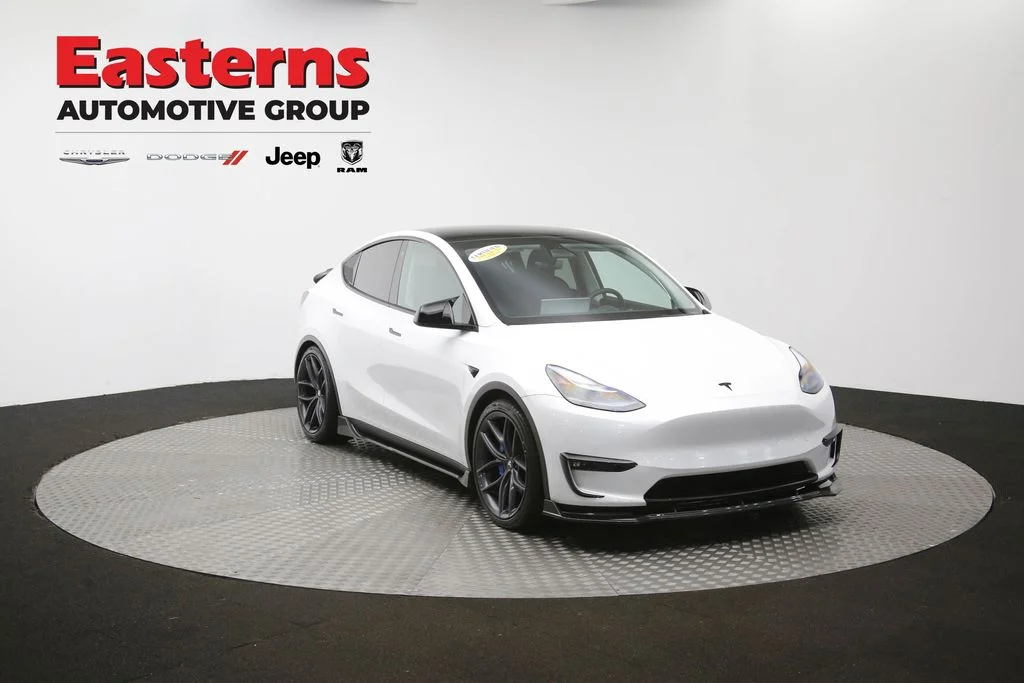 Used 2022  Tesla Performance image 46
