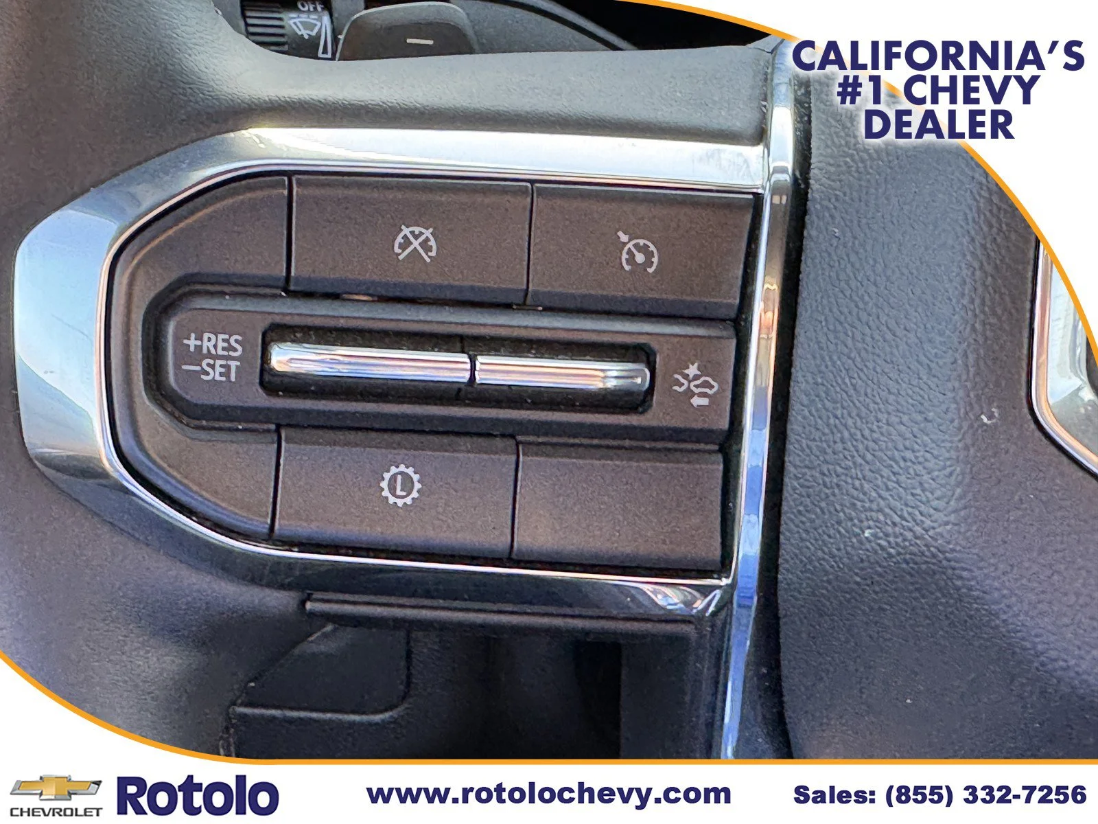 Used 2025 Summit White GMC Denali image 19