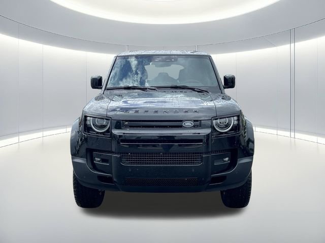 New 2026 Santorini Black Land Rover S image 11