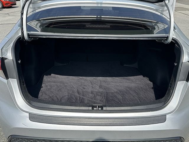 Certified Used 2022 Silver Toyota SE image 17