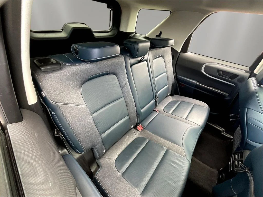 Used 2021 Blue Metallic Ford Outer Banks image 25