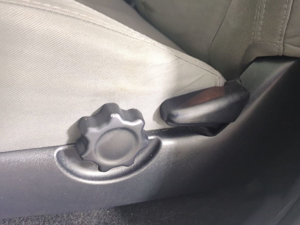 Used 2018 Gray Toyota SR5 image 20