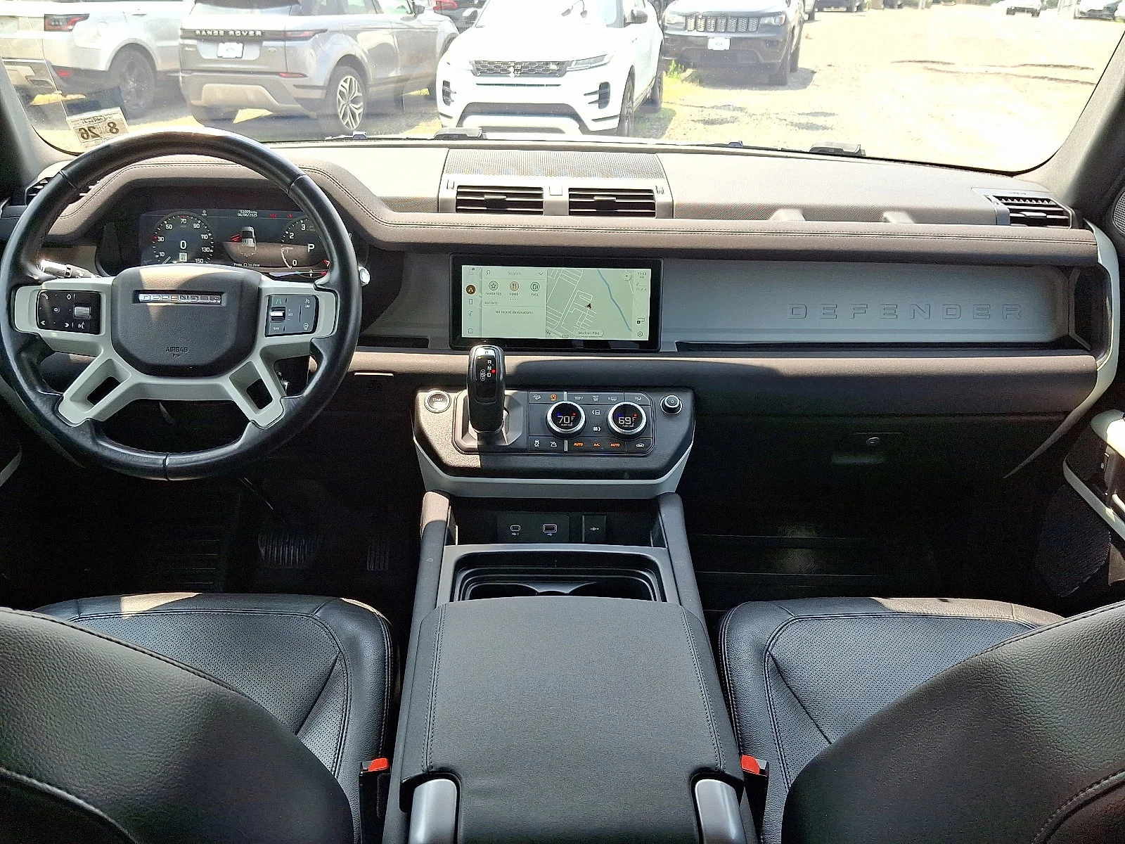 Used 2022 Eiger Grey Metallic   1Df Land Rover SE image 19