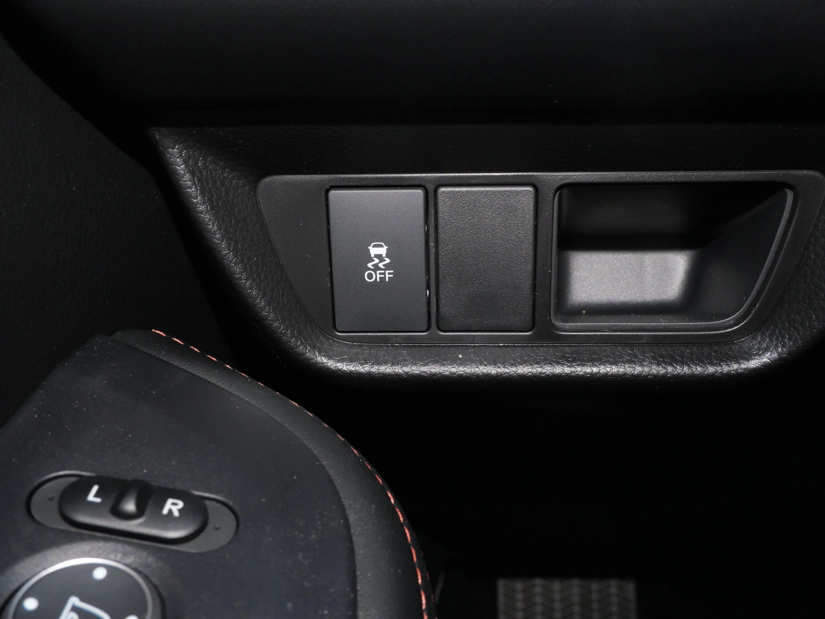 2027 Honda HR-V Sport - Photo 27