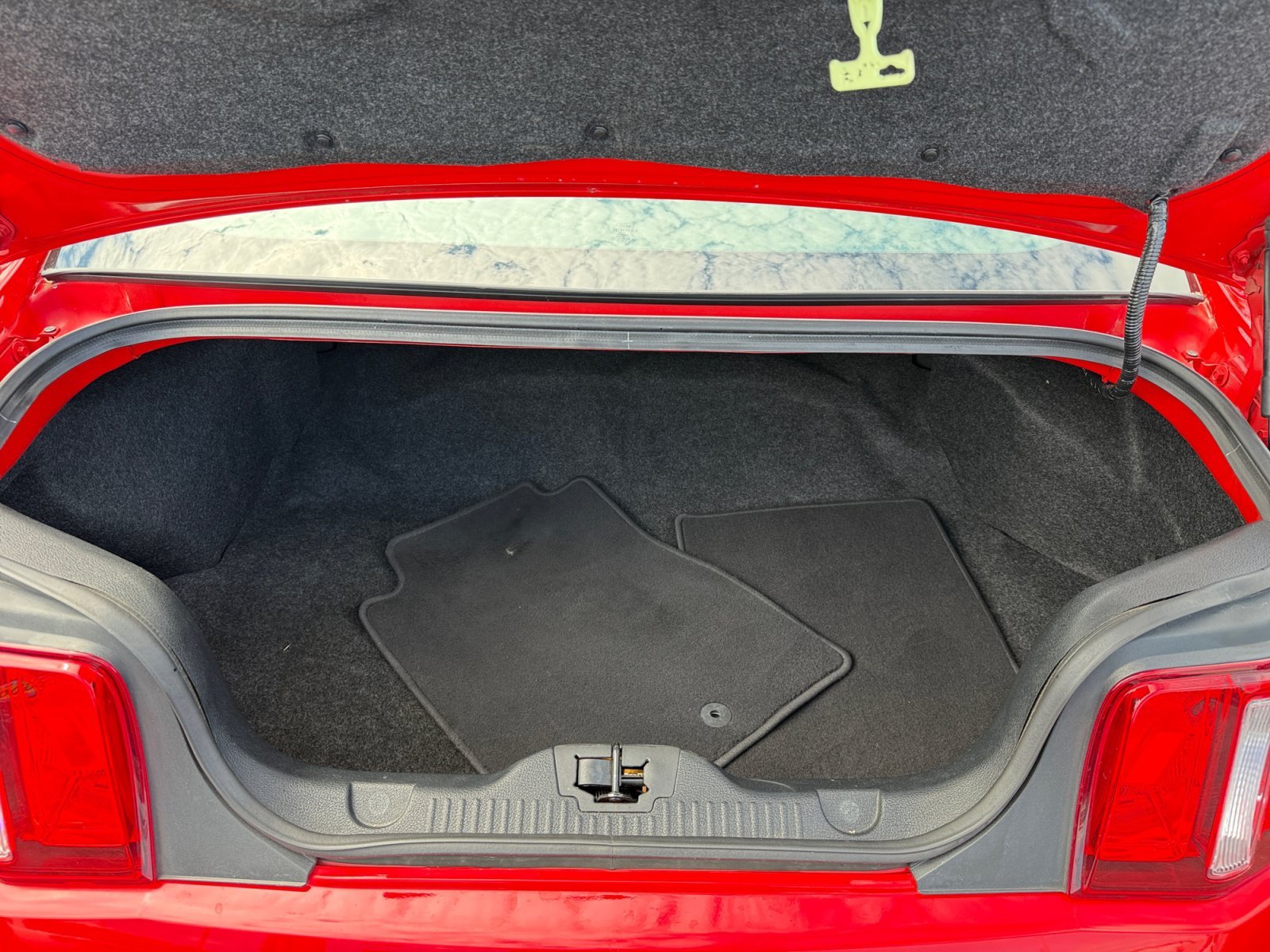 Used 2012 Race Red Ford V6 Premium image 17
