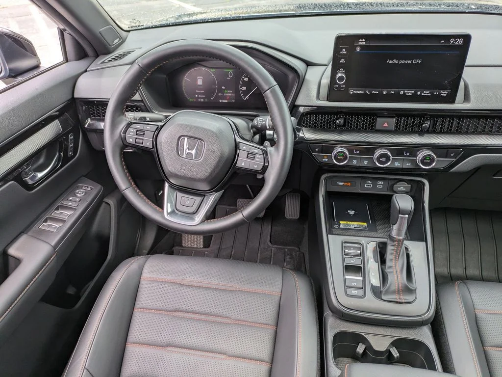 Used 2025  Honda Sport Touring image 20