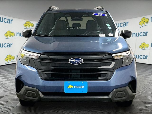 2025 Subaru Forester Base