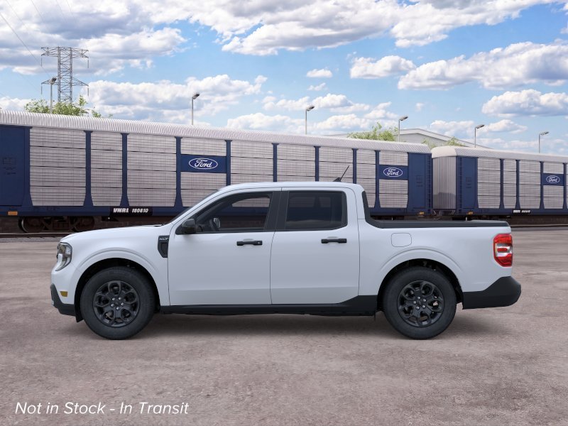 New 2026 Space White Metallic Ford XLT image 3