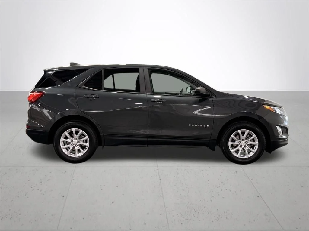 Used 2020 Gray Chevrolet LS image 9