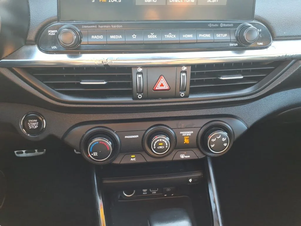Used 2020 Gray Kia GT-Line image 21