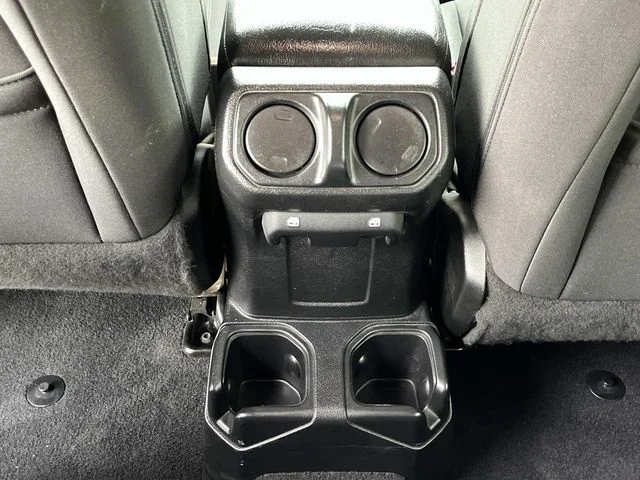 Used 2018 Gray Jeep Unlimited Sport S image 16