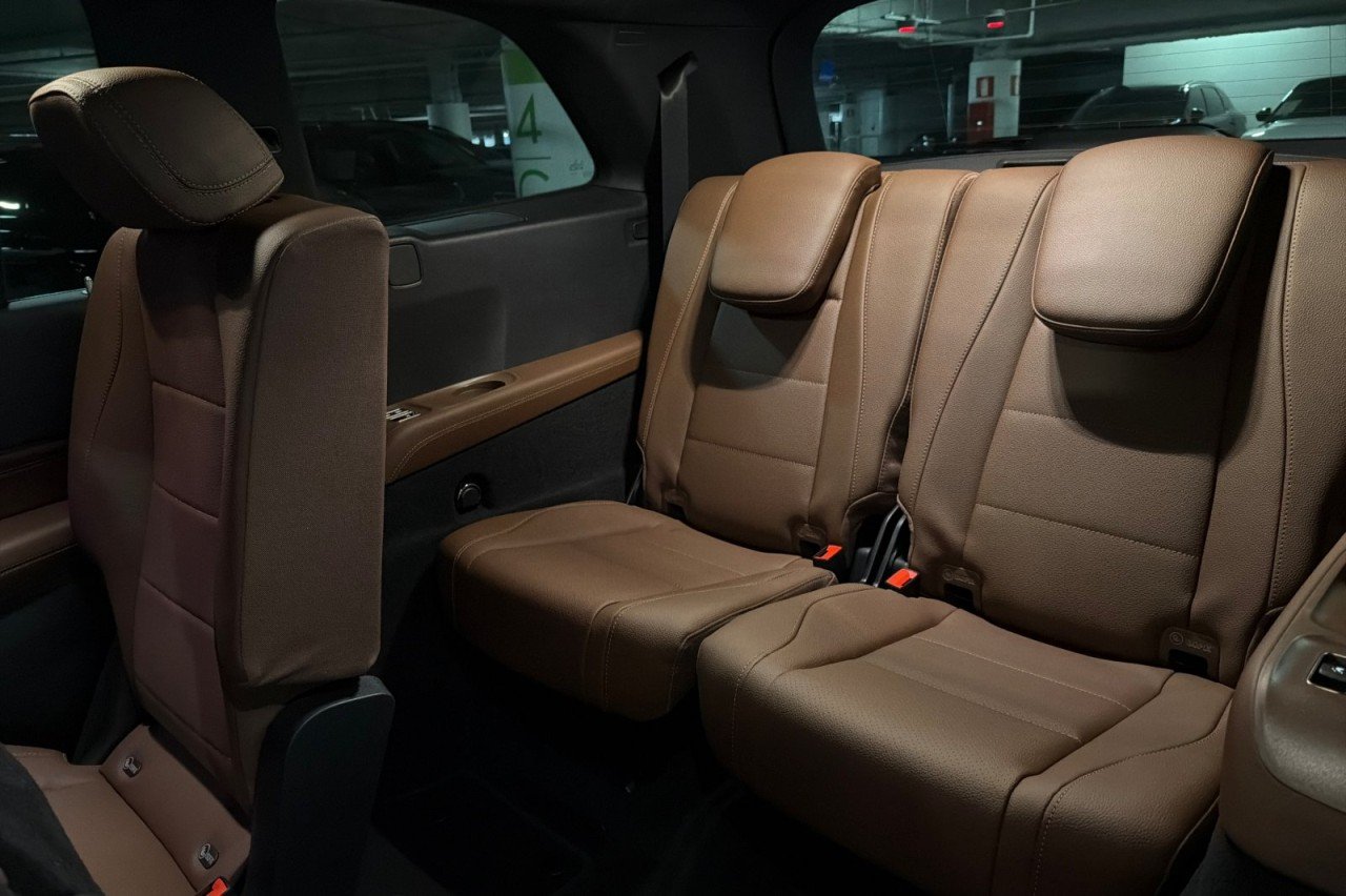 New 2026 Obsidian Black Metallic Mercedes-Benz GLS 450 4MATIC® SUV image 14