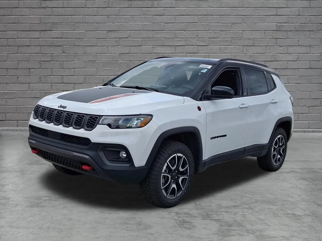New 2026 Bright White Clearcoat Jeep Trailhawk image 4