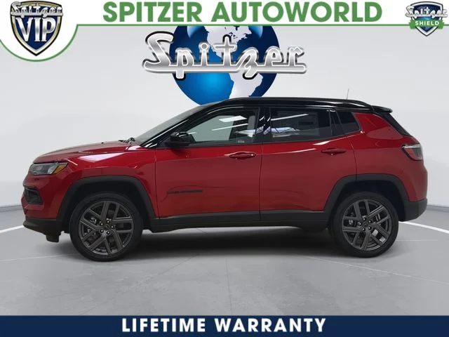 New 2026 Red Hot Pearl-Coat Exterior Paint Jeep Limited image 4