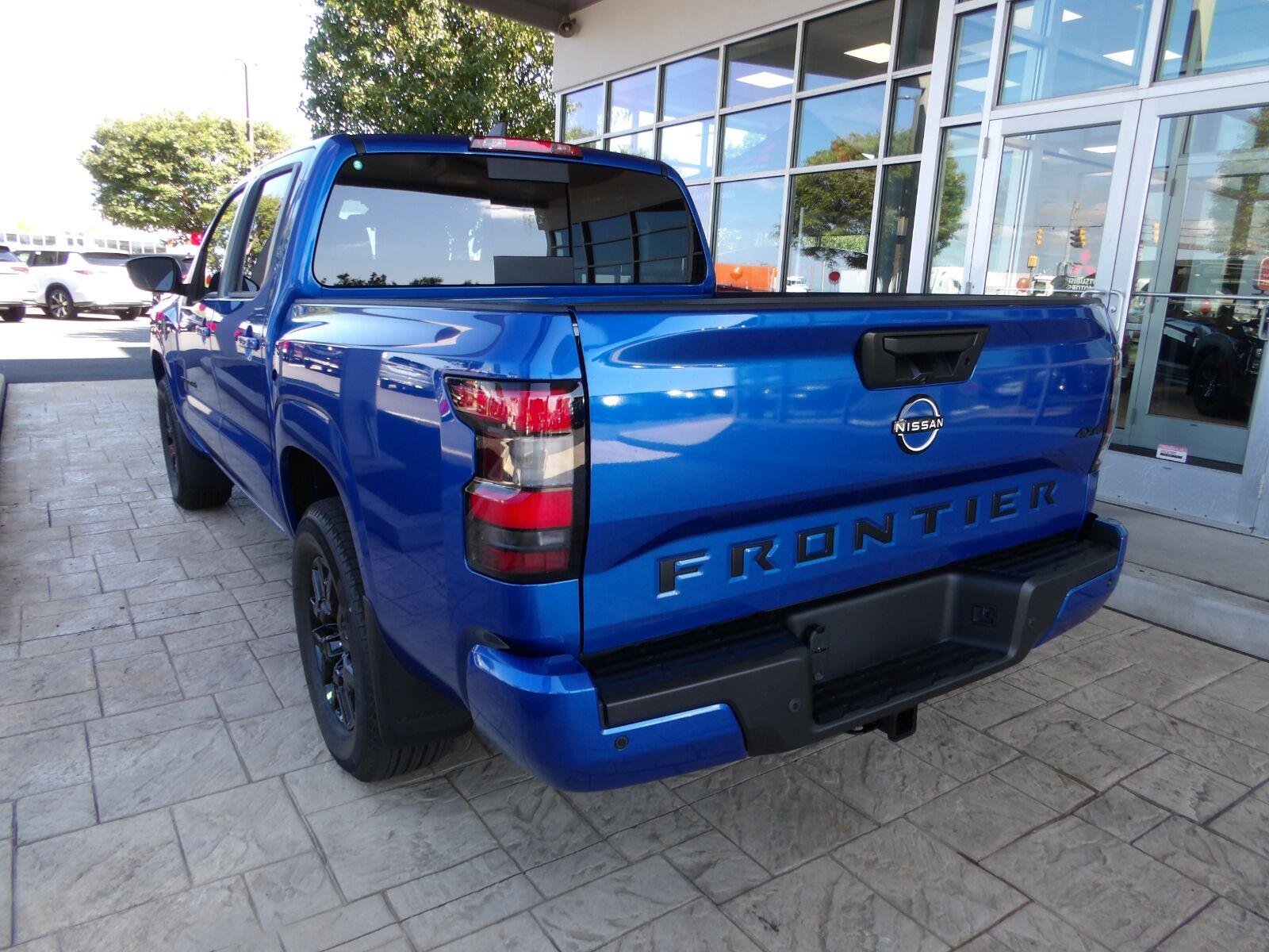 New 2027 Bluestone Pearl Nissan SV image 5