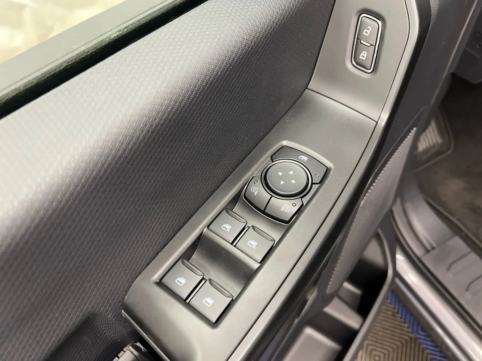 New 2026 Carbonized Gray Metallic Ford STX 4WD Supercrew 5.5 Box image 10