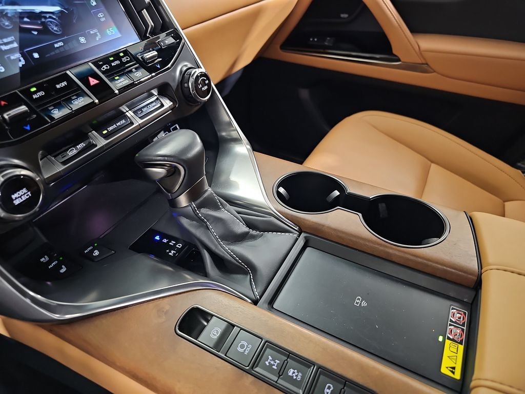 Certified Used 2024 MANGANESE LUSTER Lexus 600 Luxury image 25