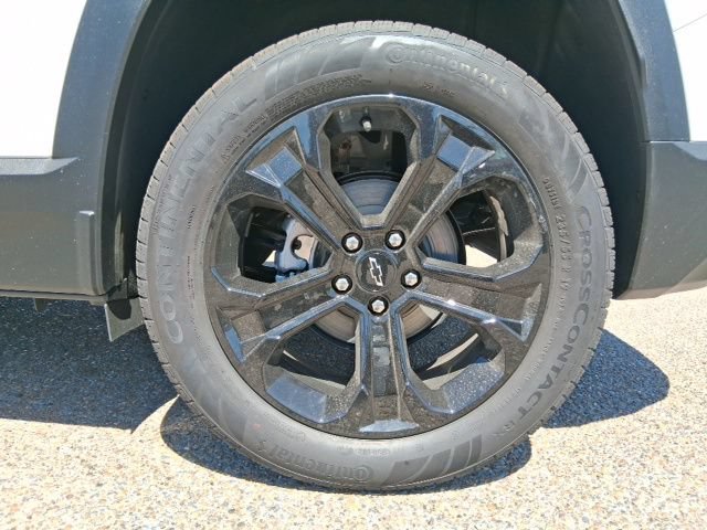 2027 Chevrolet Equinox LT - Photo 20