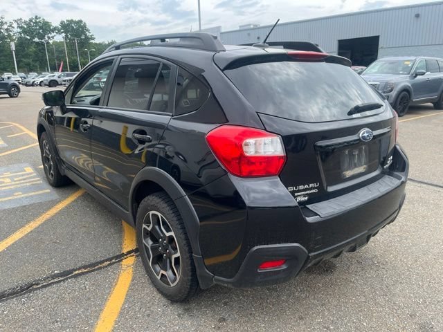 Used 2015 Crystal Black Silica Subaru Limited image 5