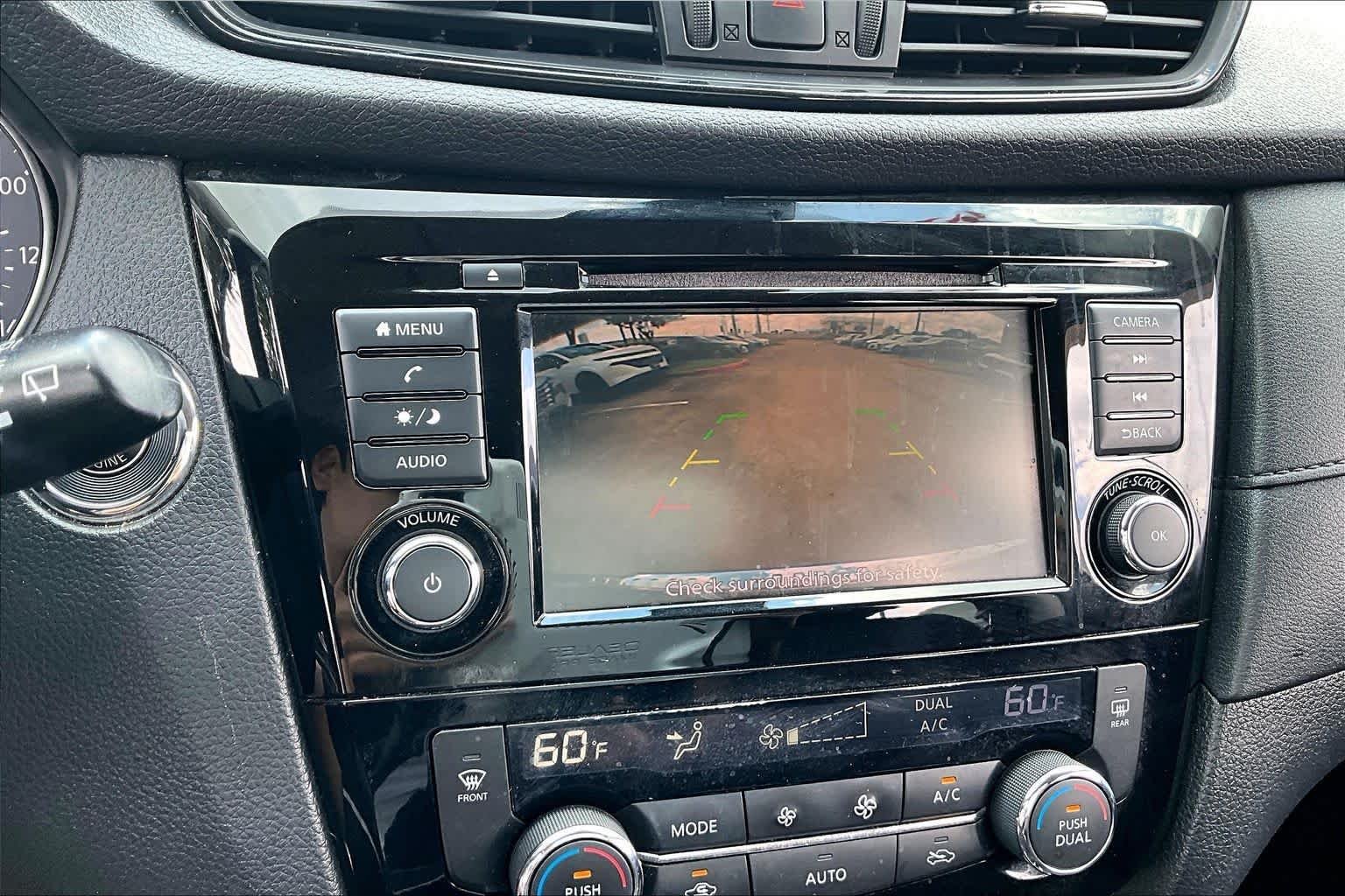 Used 2020 MAGNETIC BLACK Nissan SV image 25