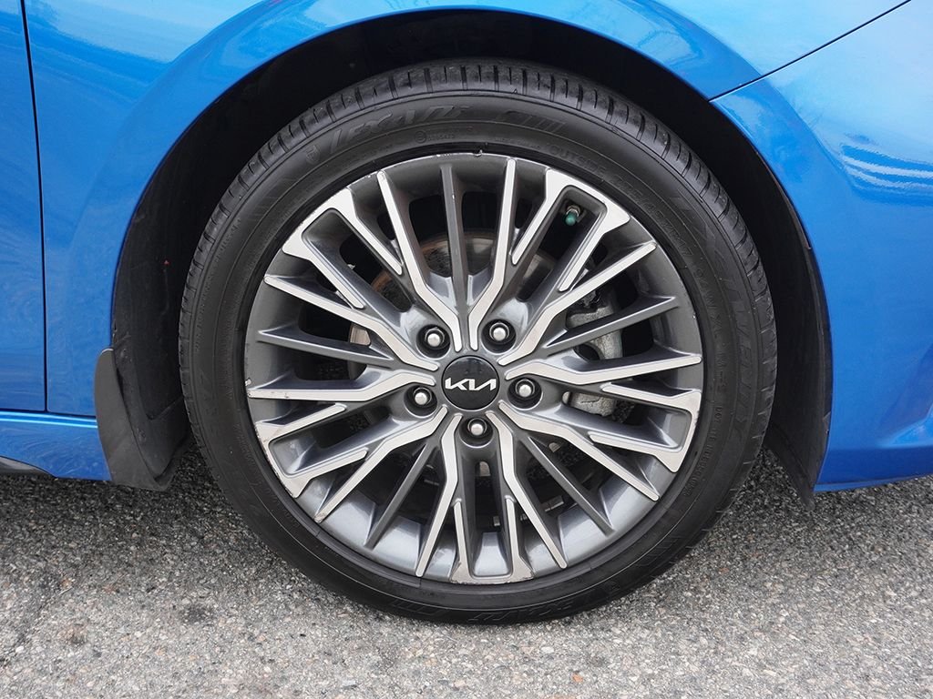 Used 2022 Blue Kia GT-Line image 17